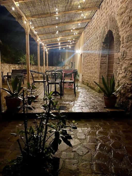 Casa Vacanze Fonte Del Menotre Foligno Exterior photo